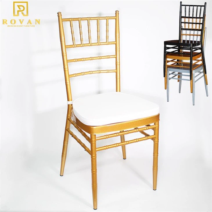 gold chiavari chair with white cushion