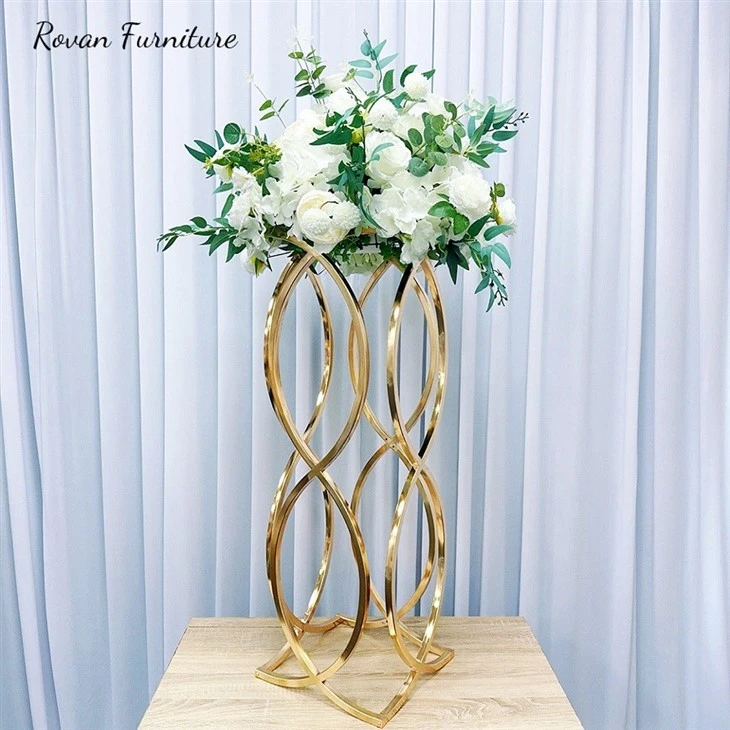 Gold Flower Stand Centerpiece