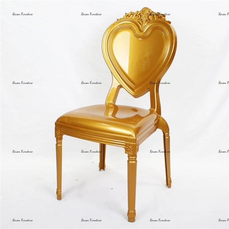 Gold PP Resin Heart Shape Wedding Chair