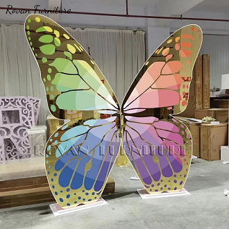 Come And Customize The Color Of Your Wedding Backdrop