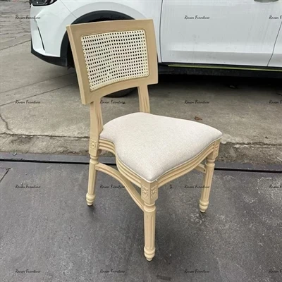 Latest Design PP Resin Wood Grain Finish Square Back Chair