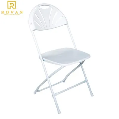 White Plastic Fan Back Folding Chairs
