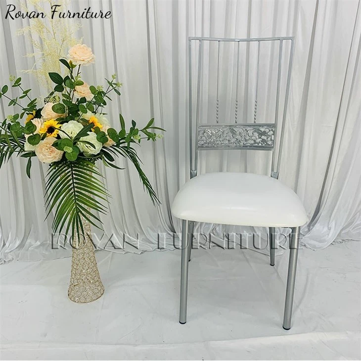 royal chameleon chair